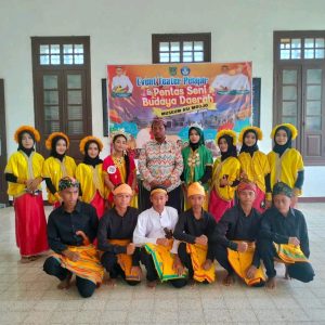 Ikut Event Teater, Anak Asuh SMPN 4 Sanggar Hipnotis Penonton