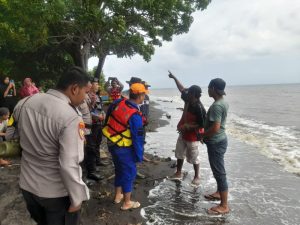 Tragedi di Laut Pekat: Dua Nelayan Hilang