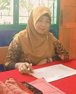 Syurianti, Guru SDN 02 Pekat Selain Cerdas, Tapi Juga Pemaaf yang Menginspirasi
